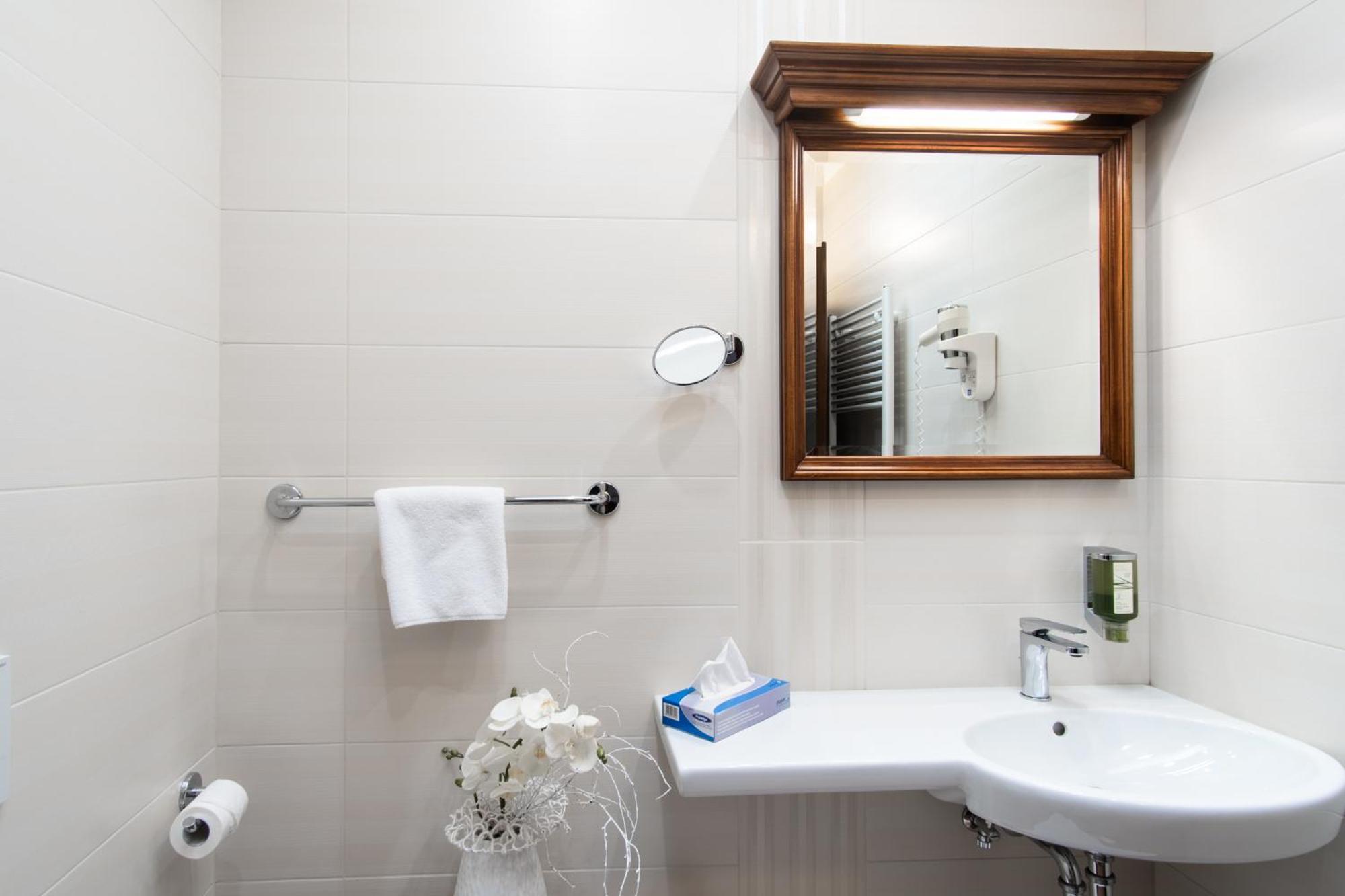 Boutique Hotel Grahor Sežana Oda fotoğraf